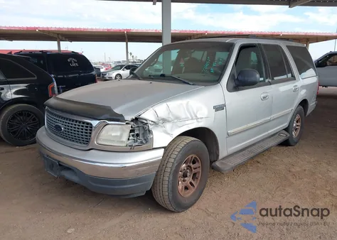 2000 Ford Expedition Xlt z USA, uszkodzony, nr VIN 1FMRU1567YLC04475